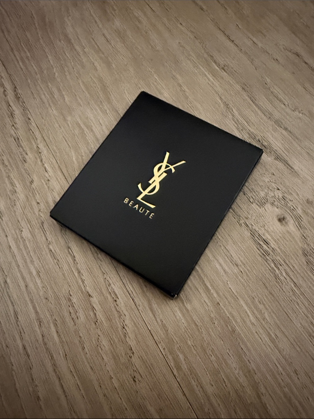 Yves Saint Laurent Gold Pocket Mirror - Picture 3 of 4